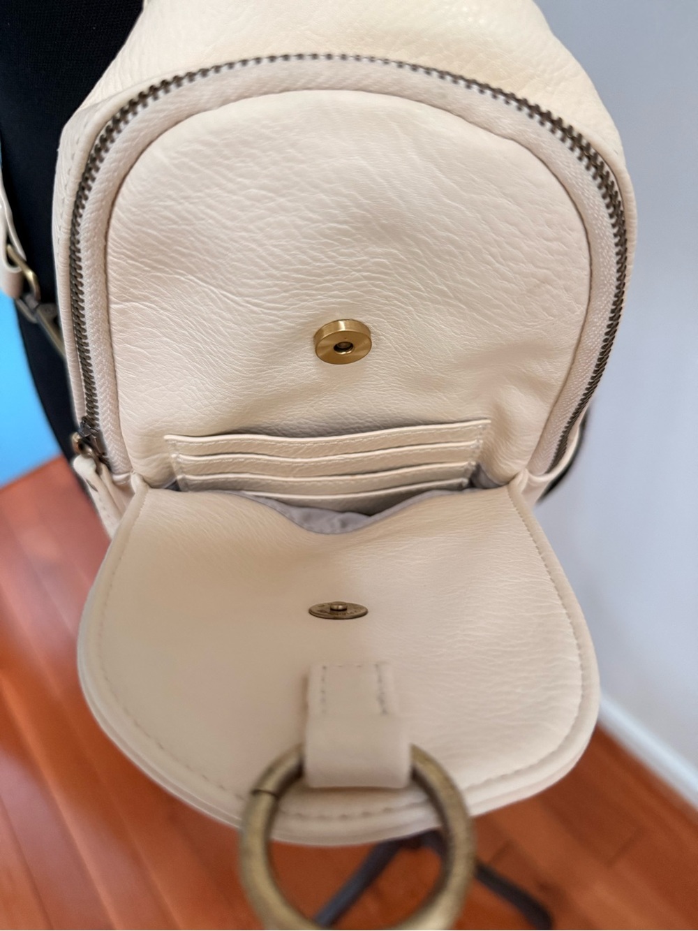 Urban Originals x Anthropologie Liberty Crossbody Bag in Cream - Picture 5 of 10